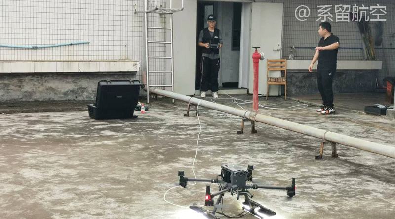 系留无人机 